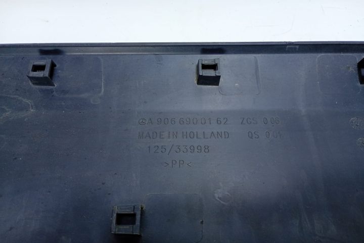 Bandou Ornament usa stanga fata A9066900162 Mercedes-Benz Sprinter a