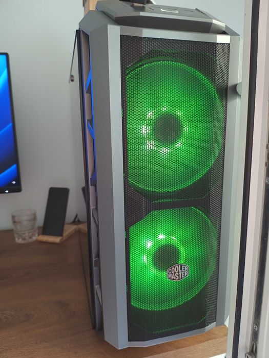 Gaming i7-14700 + RTX 4070 Super SSD 2TB 32GB DDR5 Z690. Impecabil!