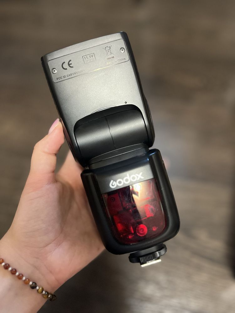 Blit Godox V860 II Canon