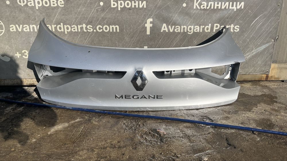 4 броя панел на багажна врата Renault Megane 4 2015-