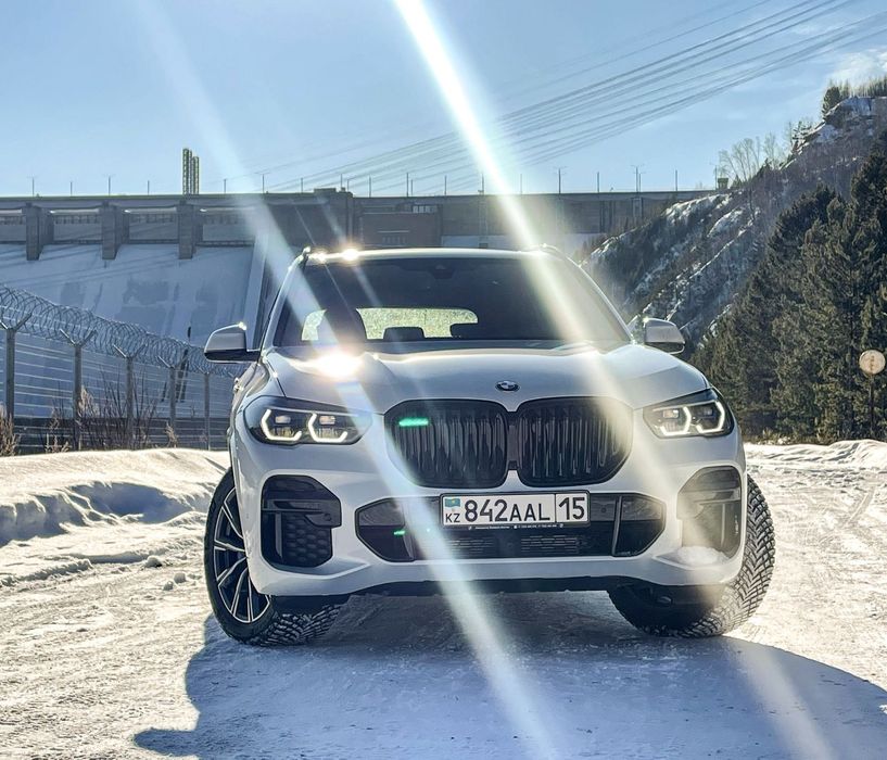 Bmw X5 xDrive40i M Sport 2021г