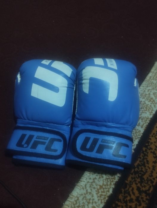 Boks perchatka yosh bolalar uchun