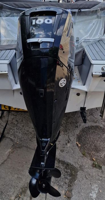 Motor barca Mercury Fourstroke 100 hp - DEFECT