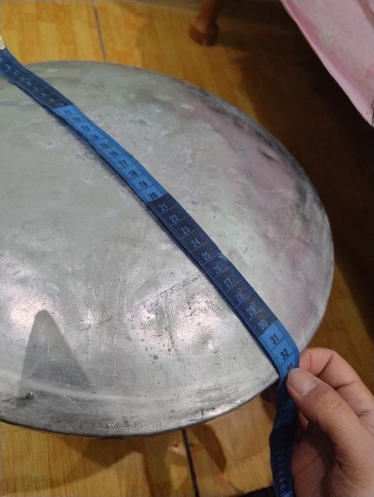 Менче и съд за варене на лютеница