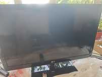 Televizoare LG-105 cm, Sony și Samsung de 80 cm