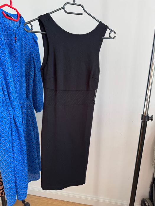 Rochie Zara cu model transparent in talie