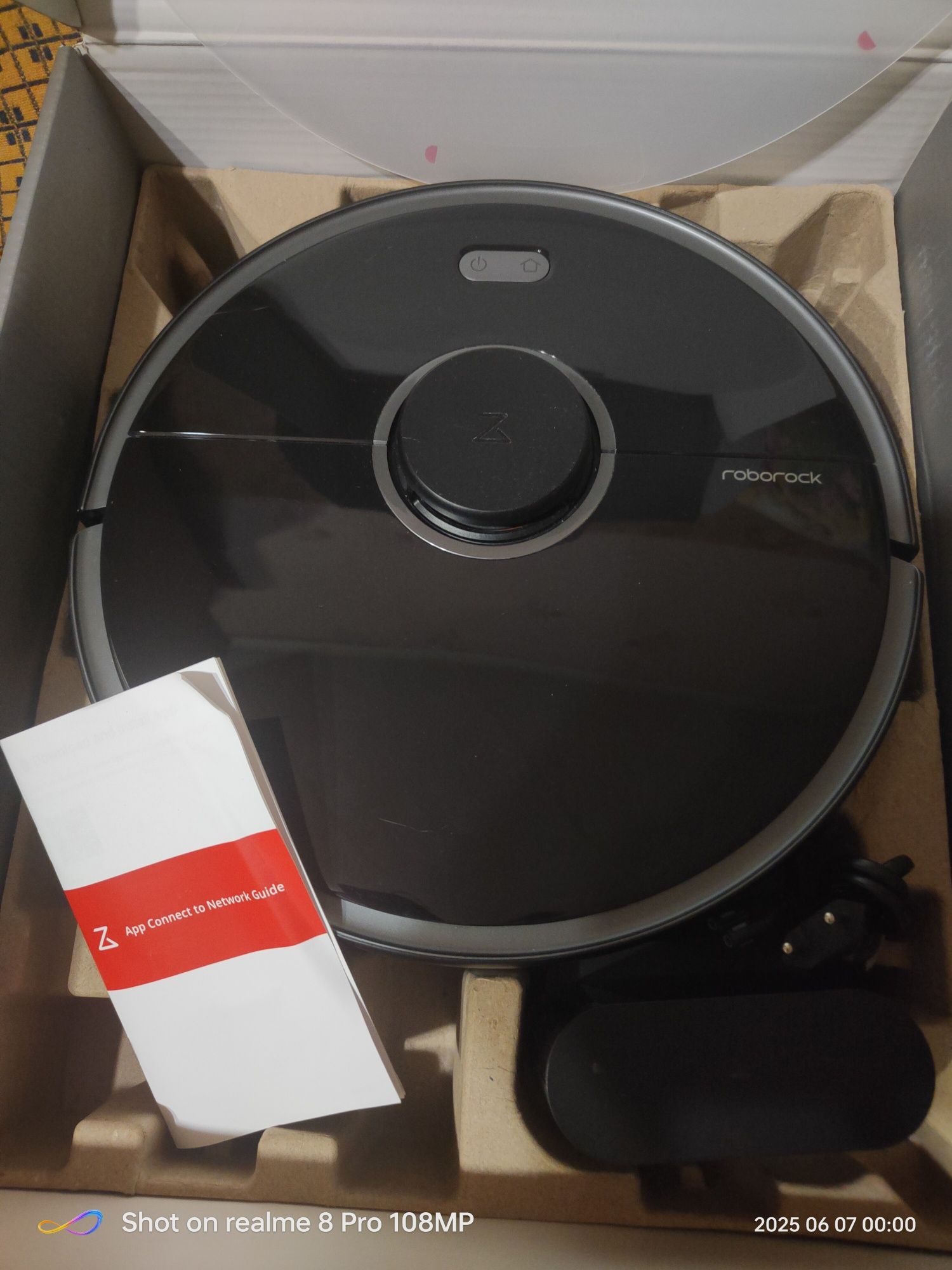 Робот пылесос roborock S5