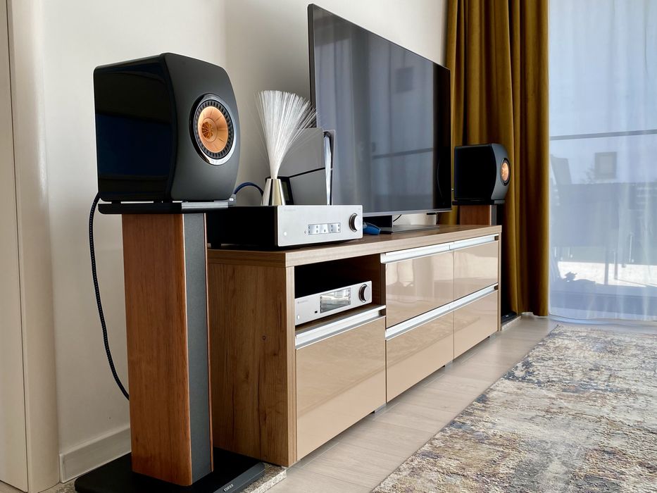 Boxe KEF LS50 negru lucios - noi - 50 ore ascultare