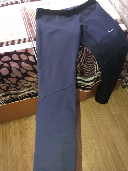 Vand pantaloni termici nike