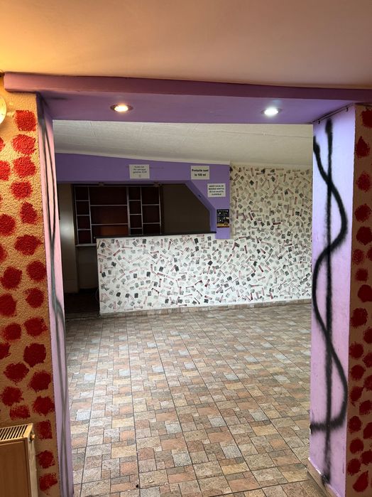 Spațiu Comercial / Birouri / Depozit de Închiriat - Central