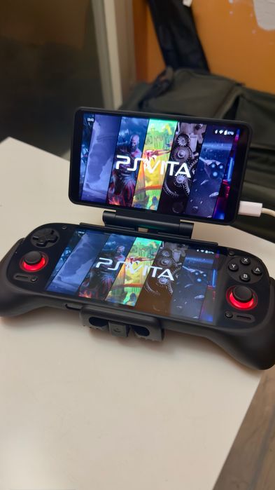 Retroid Pocket 5 + Dual screen addon + много официални подаръци