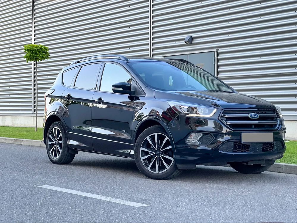 Dezmembrez Ford Kuga 2018