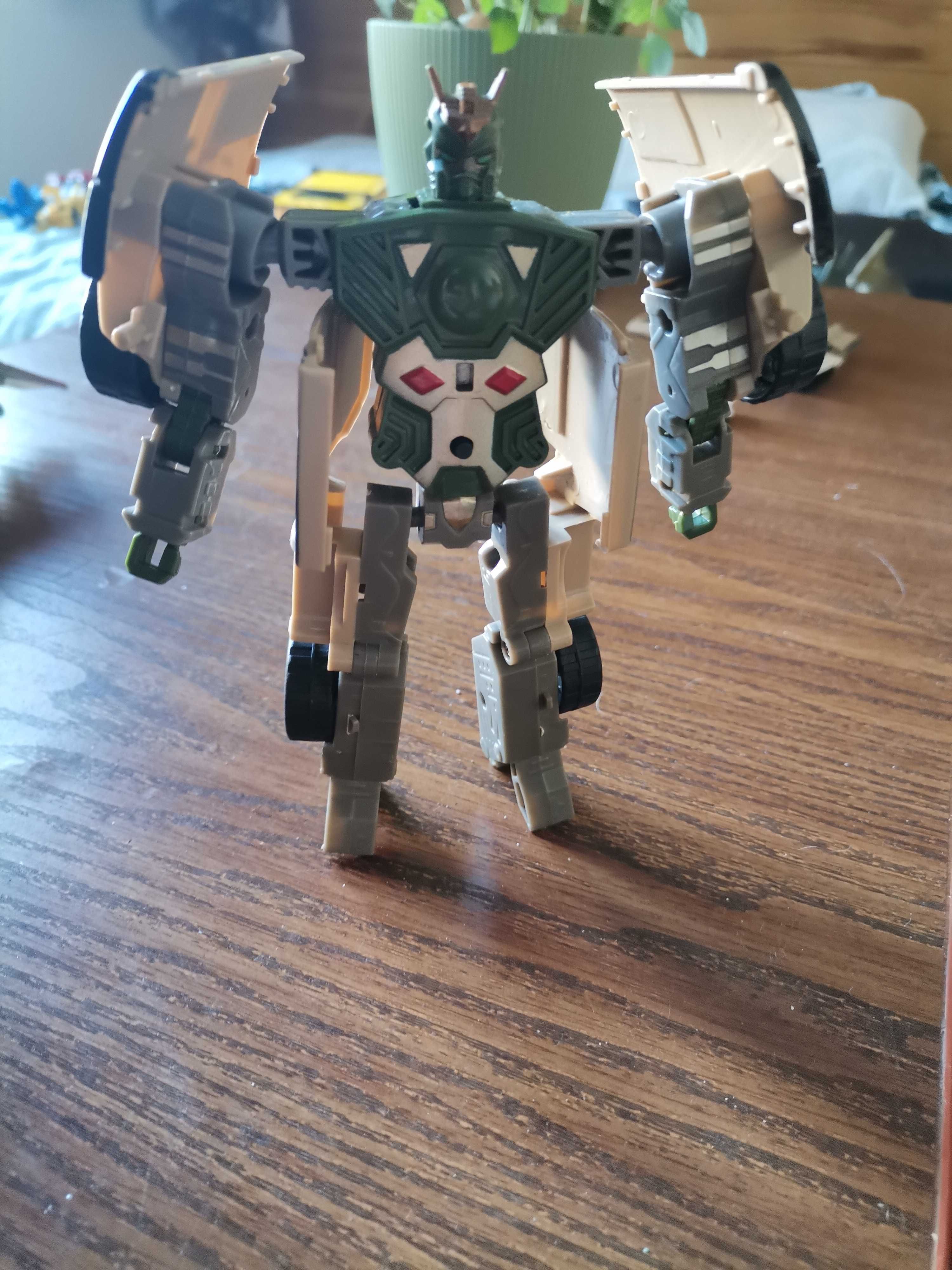 TRANSFORMER Road Bot редки колекционерски