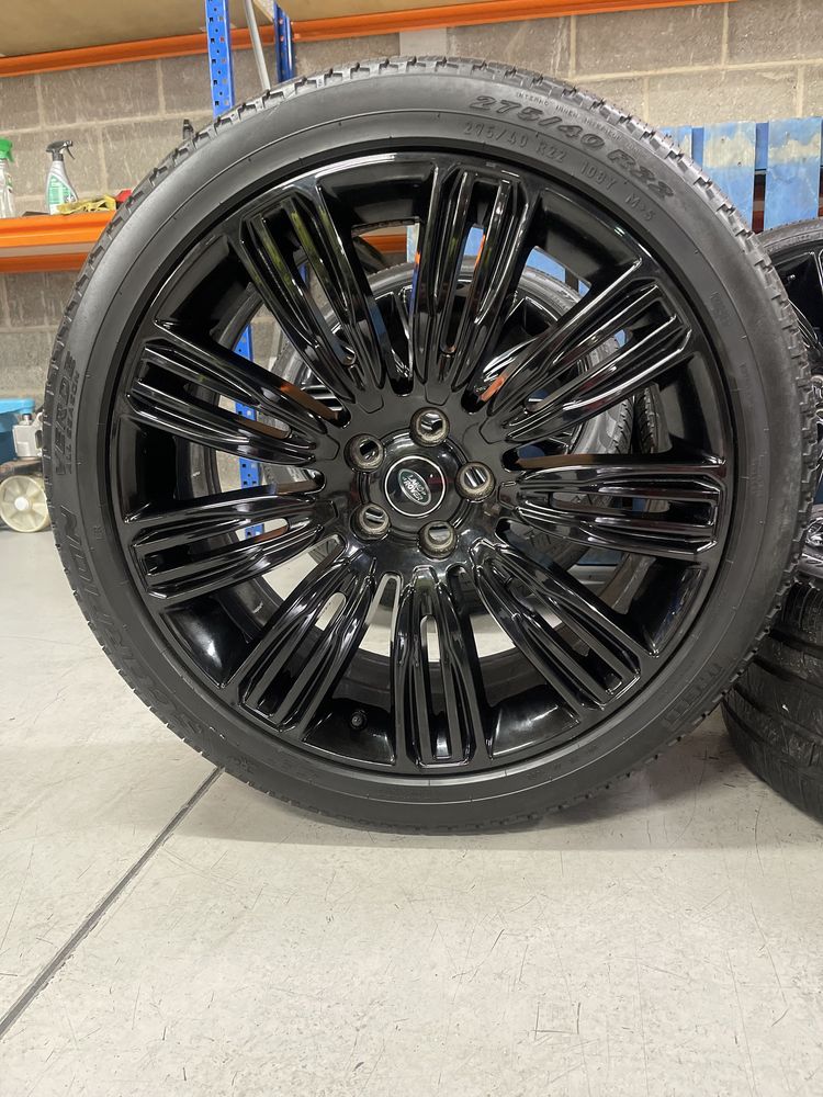 Jante Range Rover Sport R22 L494 Originala Pirelli de vara 70%