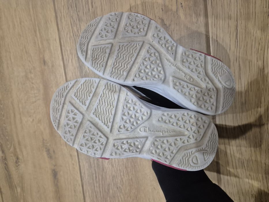 Маратонки на Champion