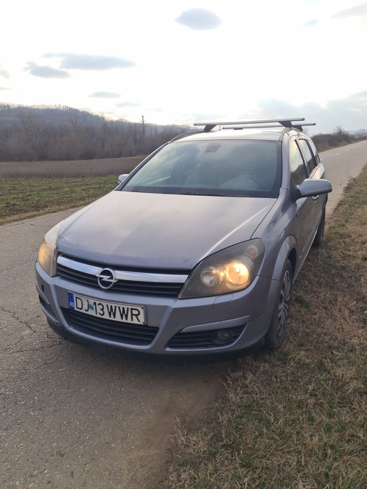 Opel Astra H 1.7 cdti,101 cp combi, motor dth