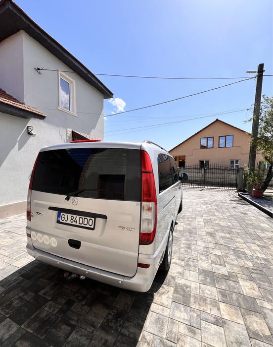 Vând Mercedes Vito 115Cdi mixt 6 locuri