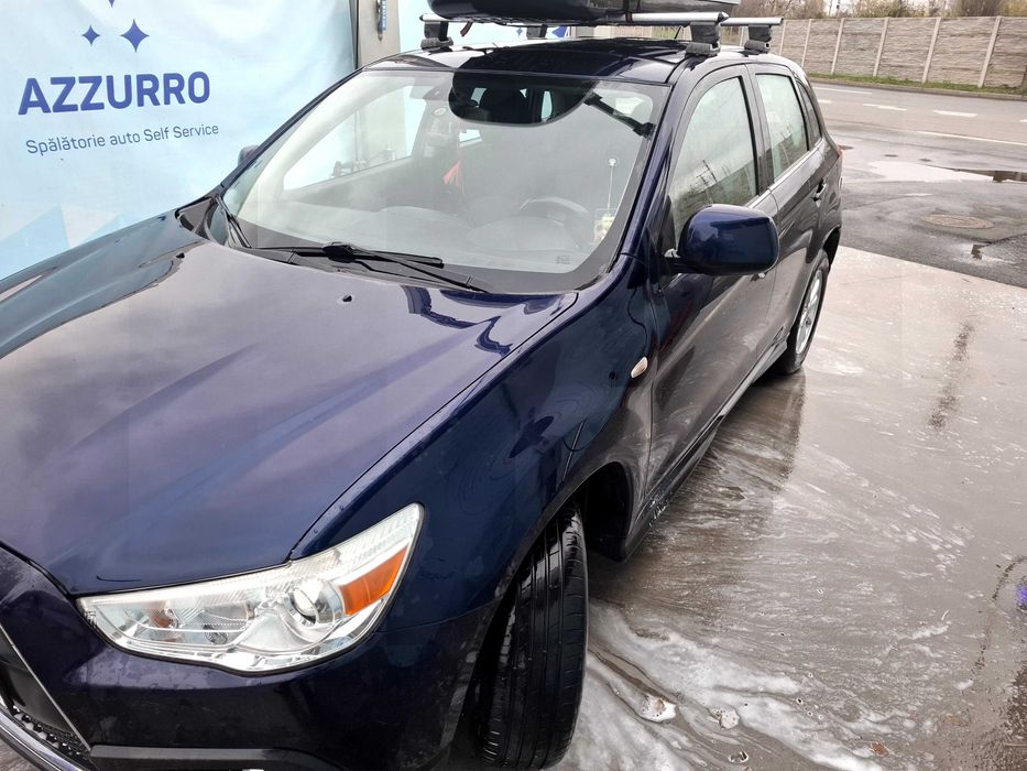 Vând Mitsubishi ASX 2011