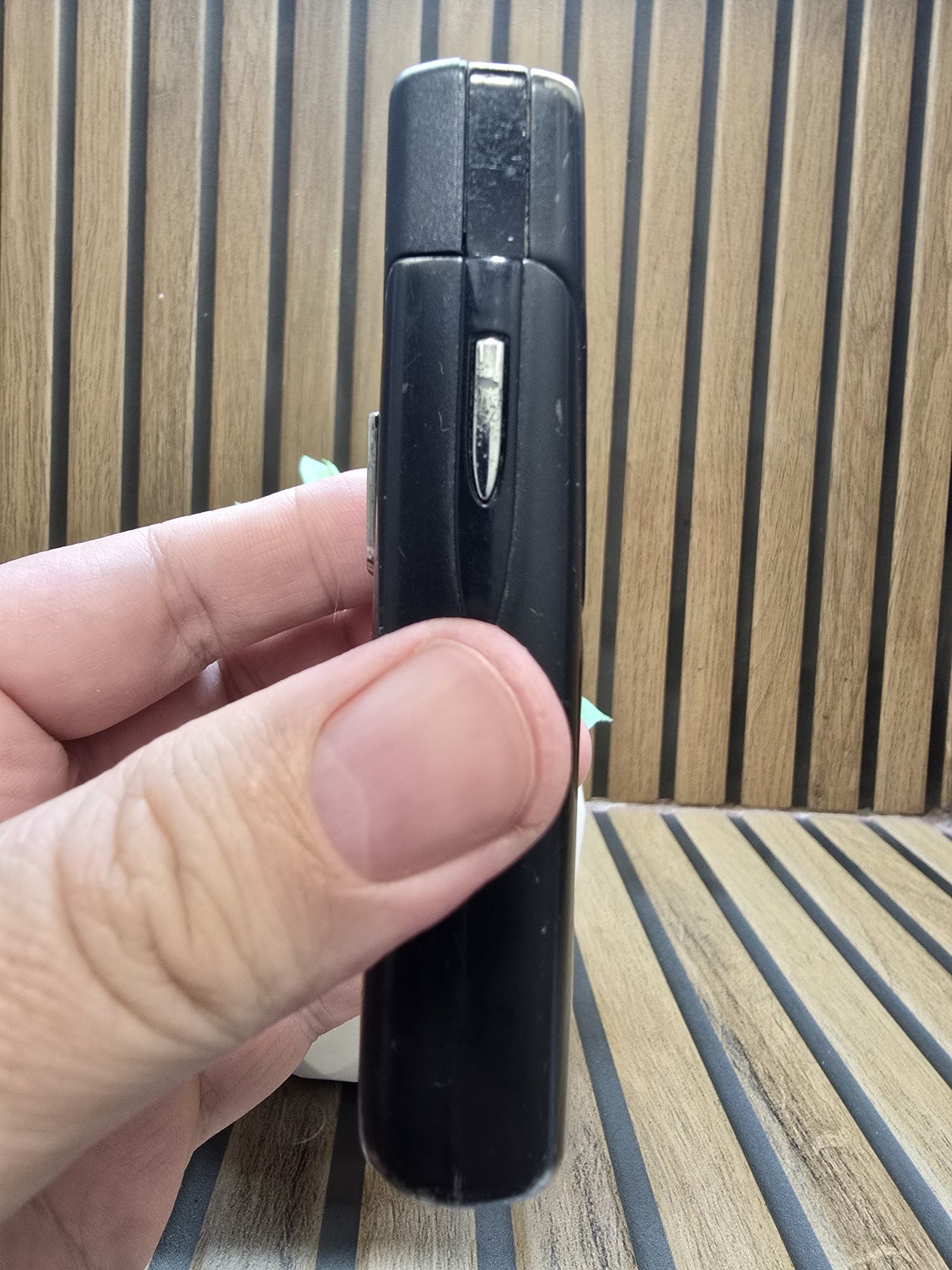 Телефон Nokia 8910i