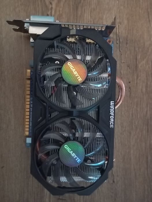 Placă video gaming Gigabyte GeForce GTX  750 TI  OC  2GB  DDR 5