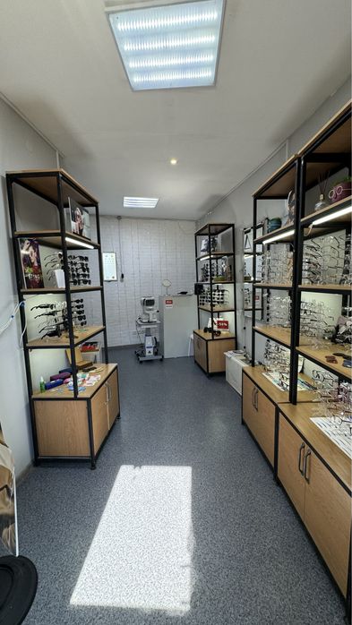 Продается действующий бизнес салон оптики