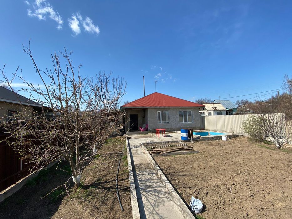 Продам частный дом на даче семерка или обменяю на квартиру.