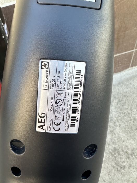 Aspirator AEG QX6 animal