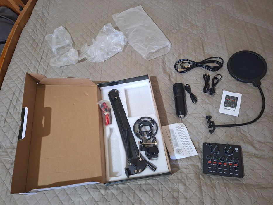 Microfon profesional, condensator, folosit, in stare perfecta