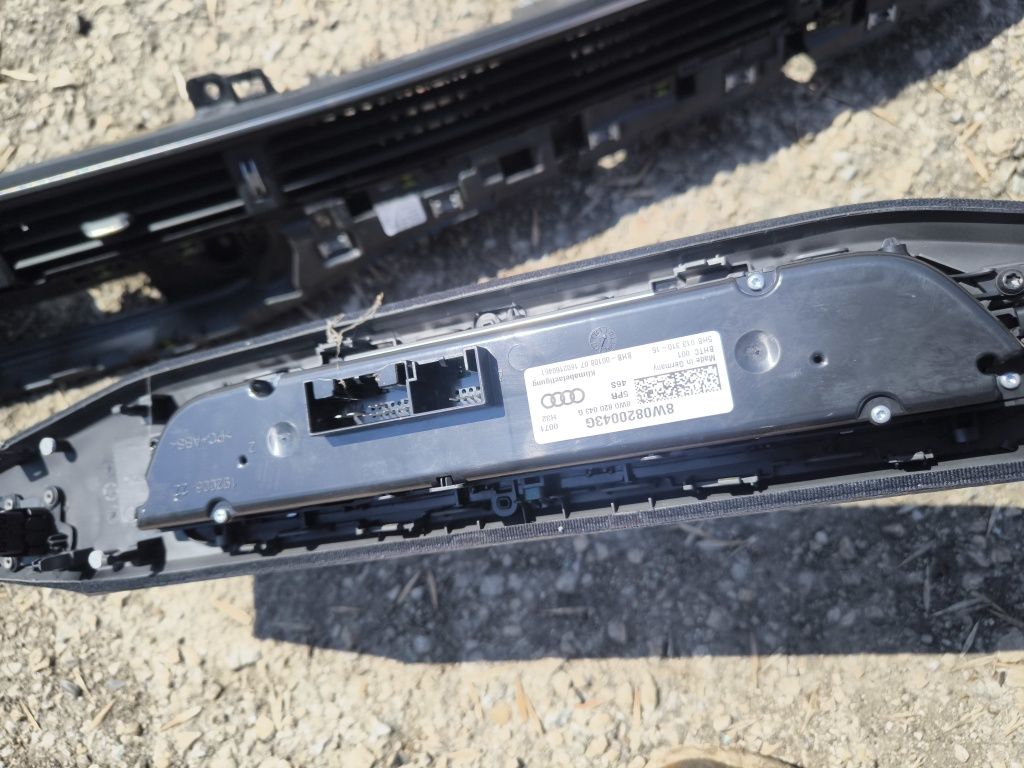 Панел за управление климатик Audi A4/A5 B9