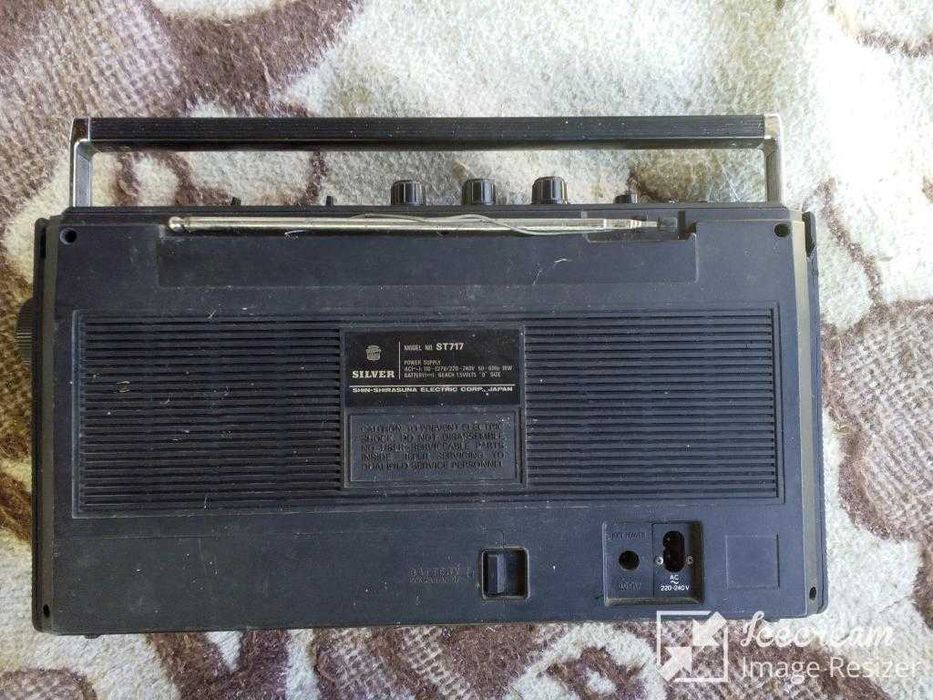 Radio Casetofon Vintage Made in Japan Silver ST717 Schimb cu Telefon4G