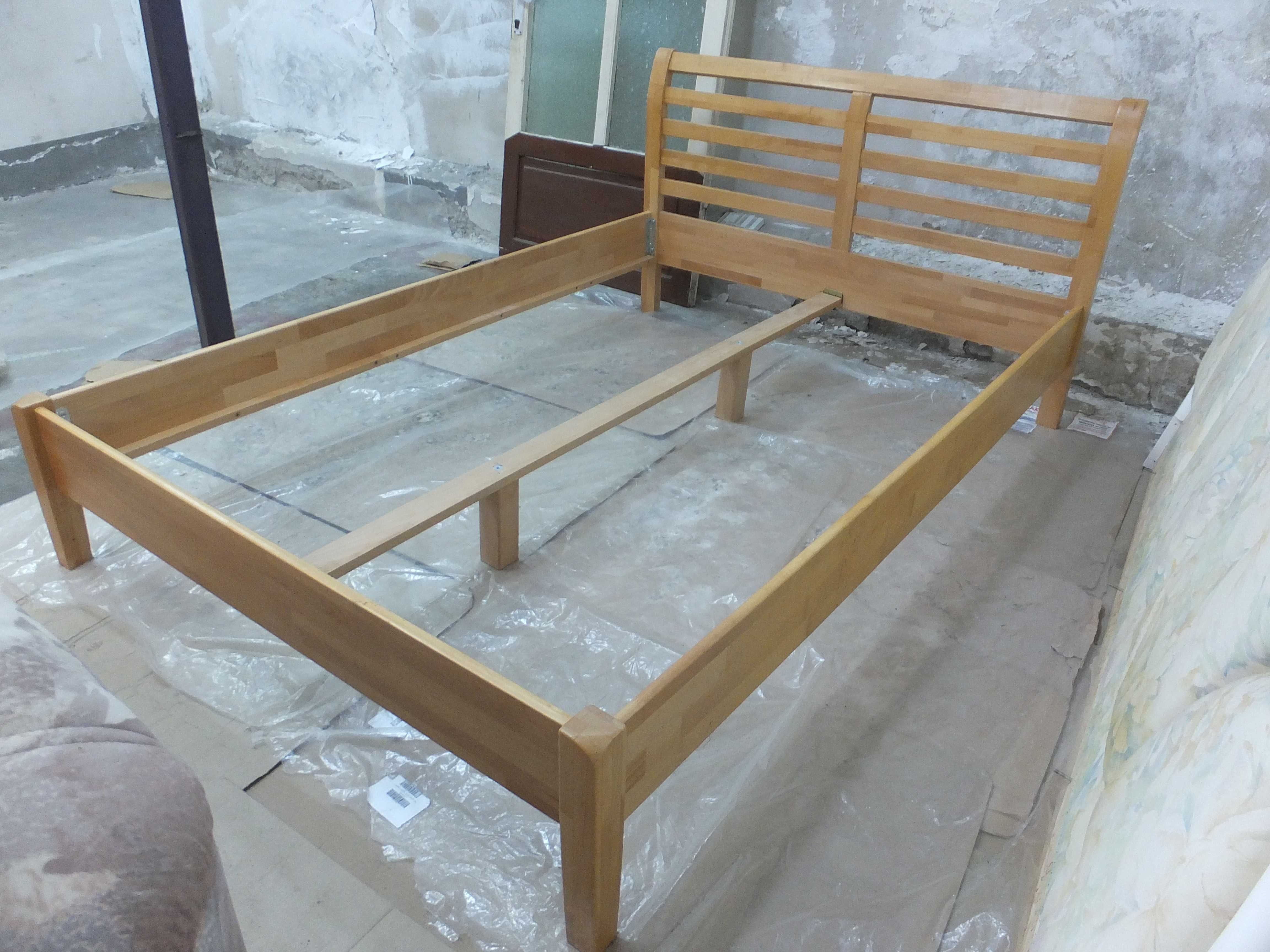 Superb pat de dormitor lemn masiv 140x200 complet cu saltea