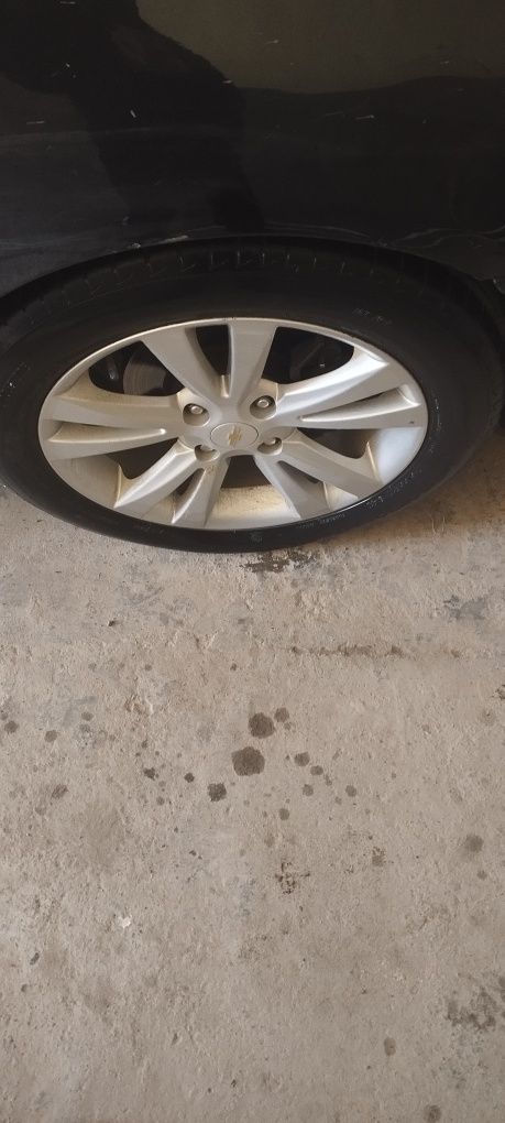 Sotiladi srochna