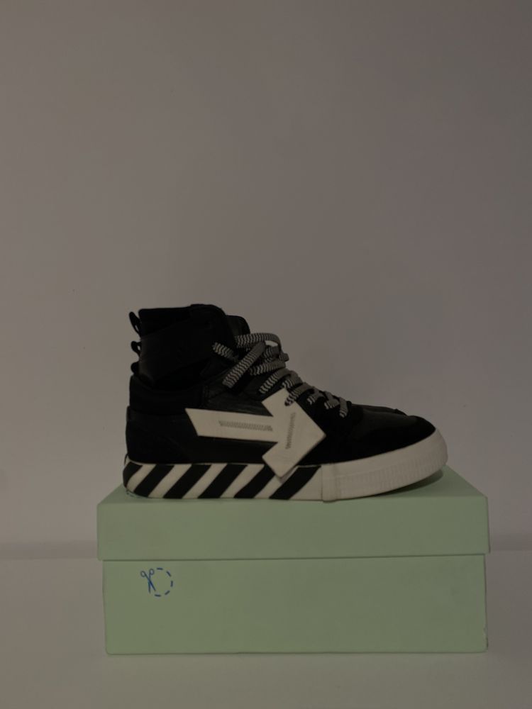 Off-White Vulcanized high-top sneakers