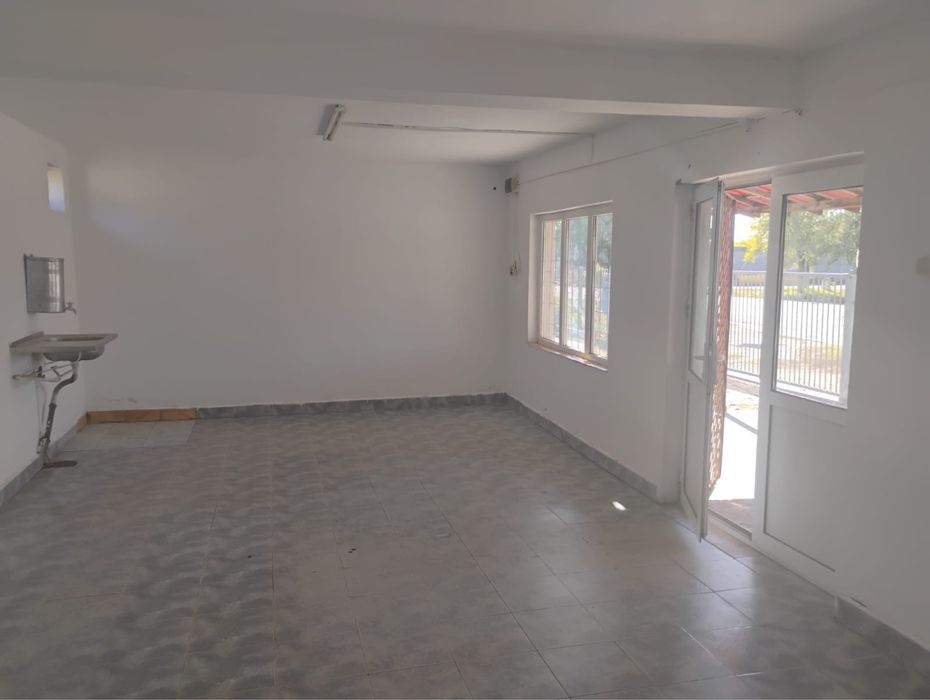 Inchiriez spatiu comercial comuna Calopar ,jud.Dolj