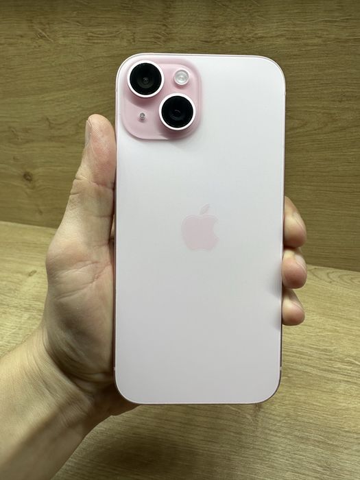 iPhone 15 128Gb Roz 97% battery life