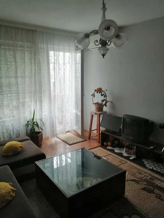 Дава се под наем Едностаен апартамент в Бургас, Изгрев - 42 кв.м за 255 € - Снимка #4