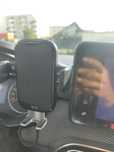 Suport telefon original Dacia cu încărcare wireless