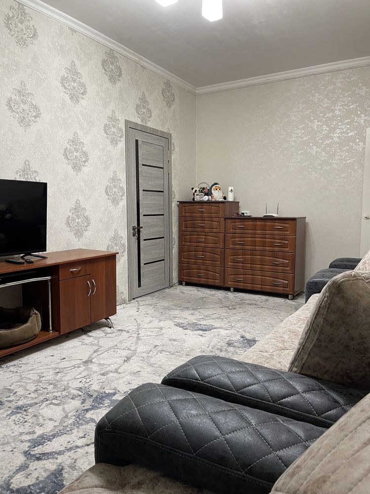 Продается кавртира 1*2 ком 43 кв Чиланзар 19 квартал