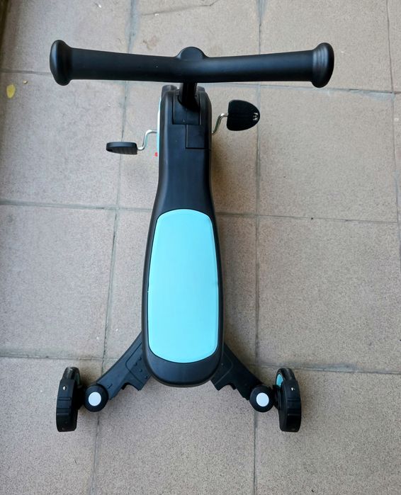 Tricicleta multifunctional pentru copii 5-in-1