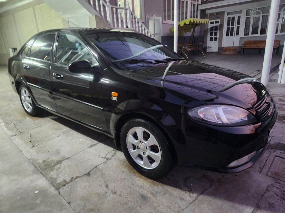 Lasetti 2009 jentra qilingan