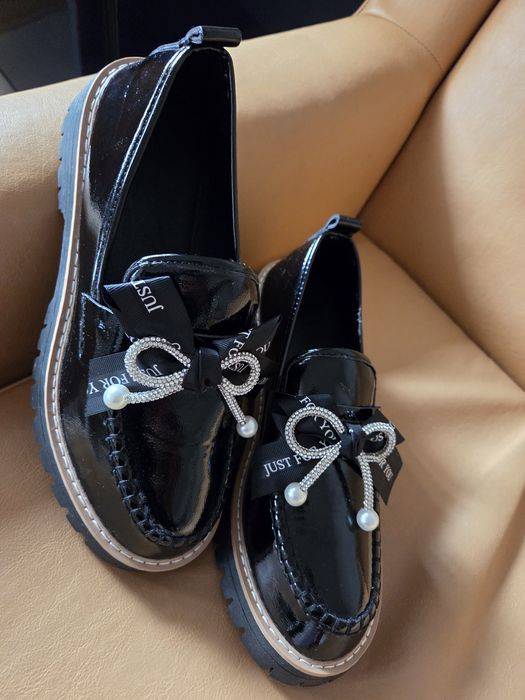 Нови дамски лофери