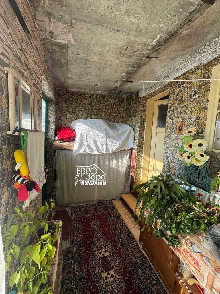Продава се Къща в с. Люляк, Област Стара Загора - 160 кв.м за 450 €/кв.м - Снимка #13