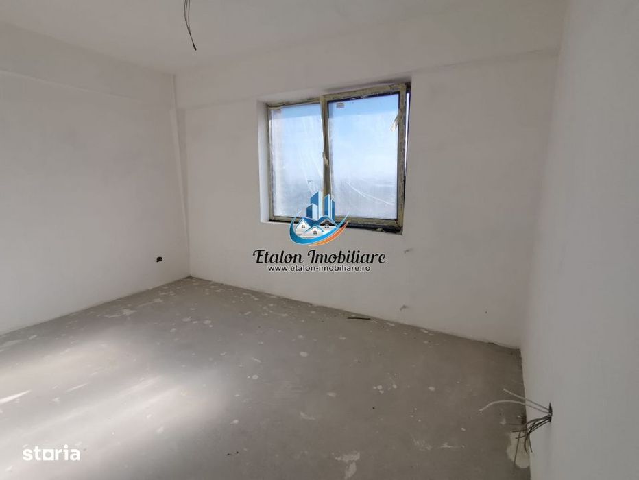 Apartament 3 camere, semidecomandat, 77 mp utili, zona Fermelor
