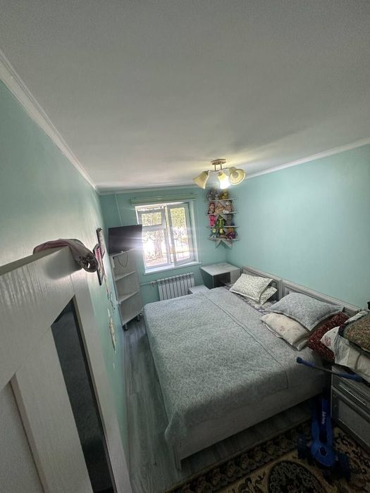 2 xonali kvartira sotiladi