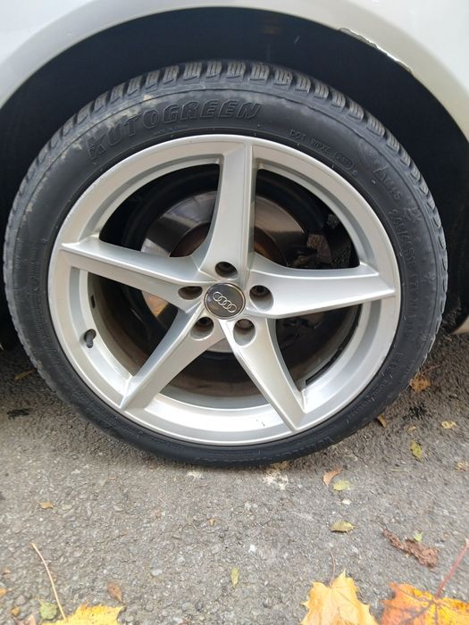 Vand audi a6  2,4 benzina