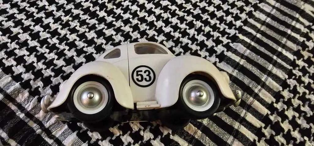 masina de jucarie  Walt Disney's  herbie  THE LOVE BUG/THE BEETLE