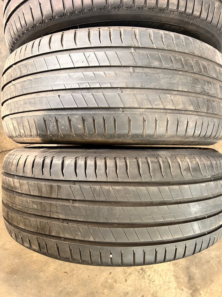 235/55/18Michelin