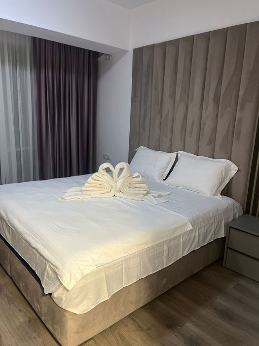 Închiriez apartament 2 camere, termen lung