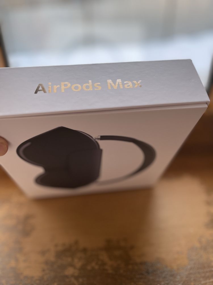 Airpods Max новая