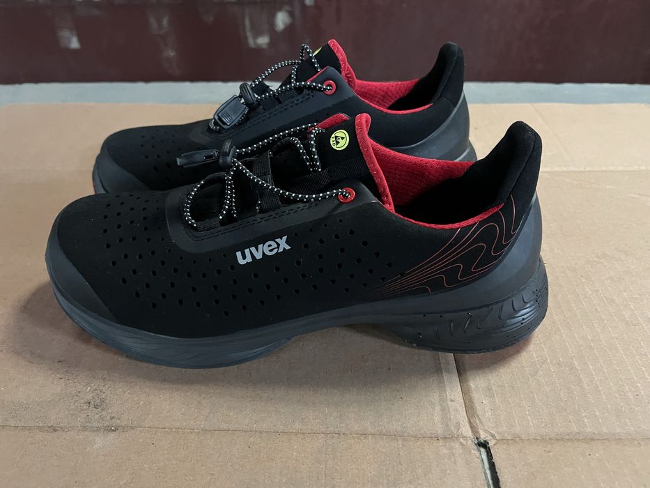 Vand pantofi protectie Uvex marimea 42